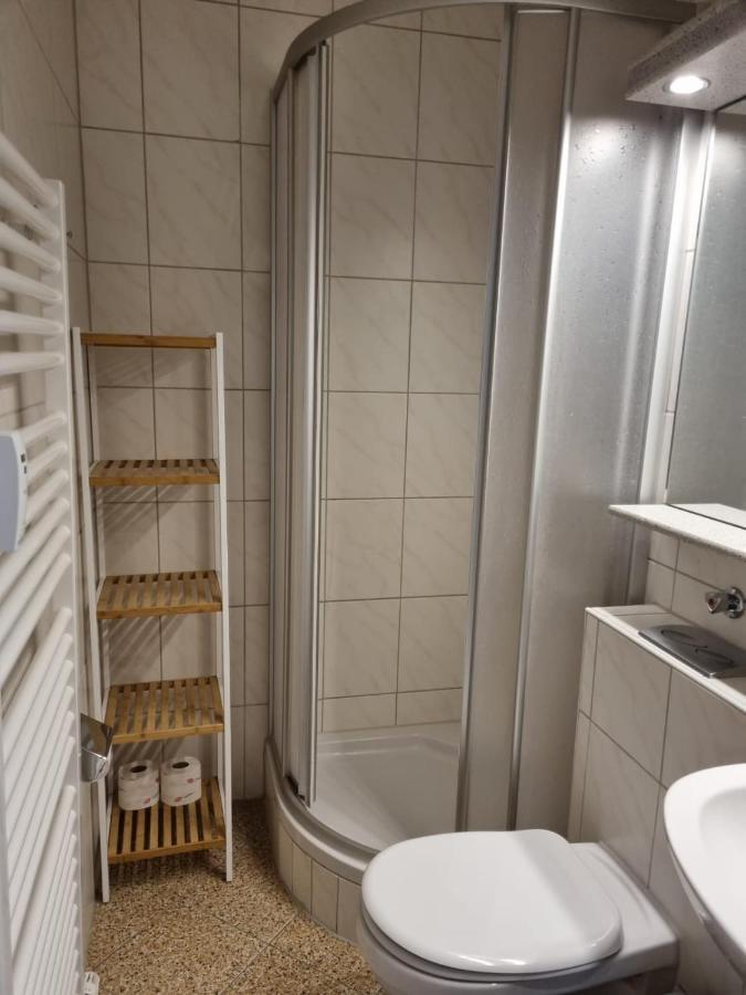 B515 Schoene Und Einladende Ferienwohnung In Schoener Umgebung Lahnstein Esterno foto